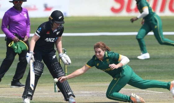 NZ-W-vs-SA-W-ODI-match
